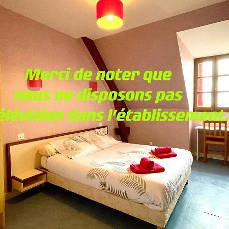 Auberge Le Beaulieu -Cantal ภายนอก รูปภาพ